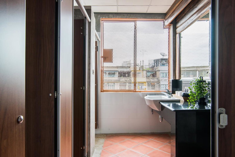Banthat Thong Hostel, Bangkok, Thailand