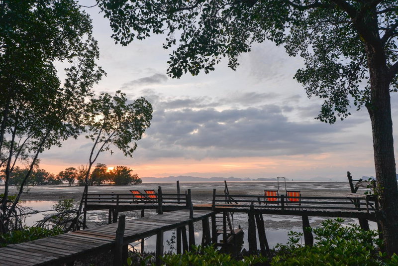 Bananas Resort & Restaurant, Tha Lane Bay, Thailand