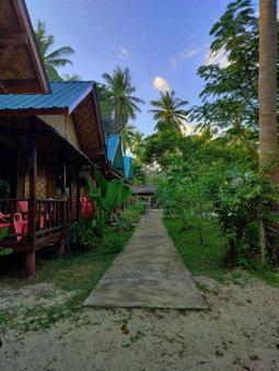 Kohmook Happy time Bungalow, Ko Mook, Thailand