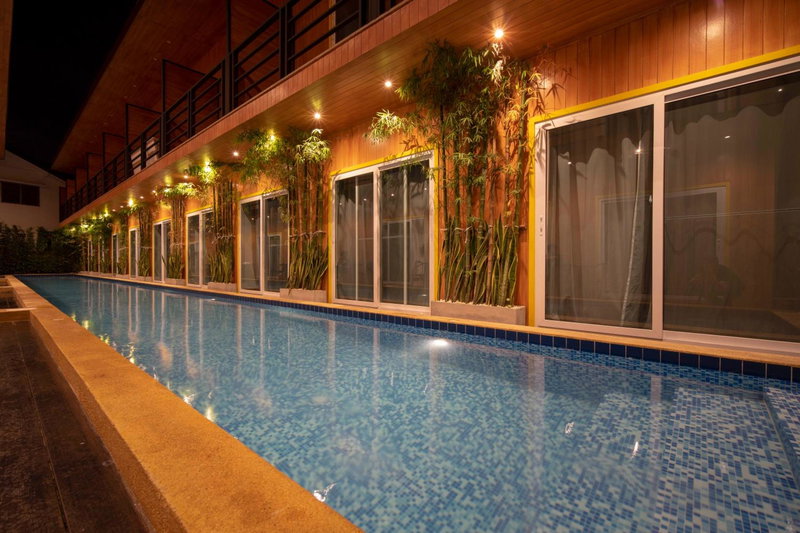 Resort V - MRT Huai Khwang, Bangkok, Thailand