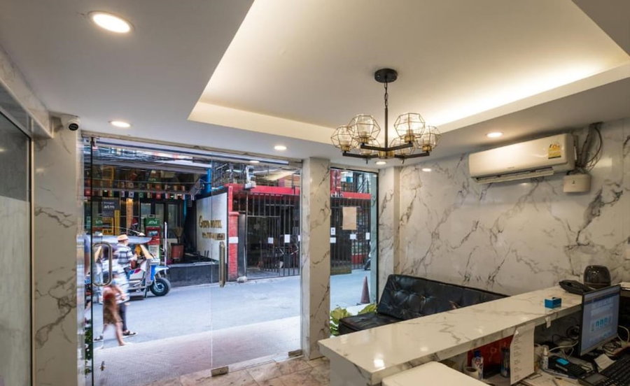 Amber Inn, Bangkok, Thailand