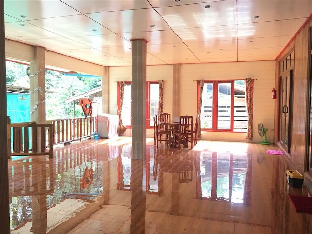 Klong Mad Good View Homestay, Thailand