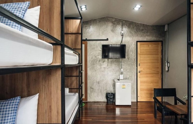 Journey Hostel Suratthani, Surat Thani, Thailand