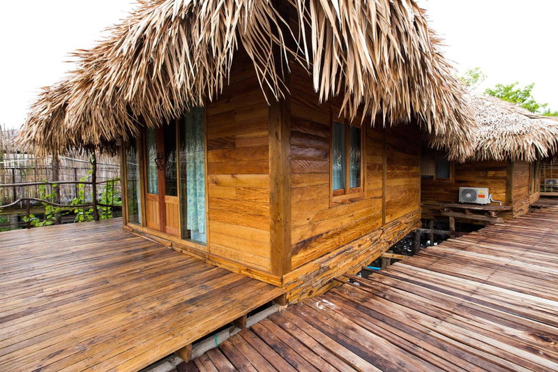 Baan Tonlamphu Pakpra, Phatthalung, Thailand