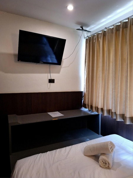 Four Sisters Homestay - Hostel, Bangkok, Thailand