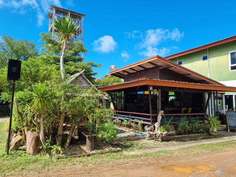 Cha-Cha Hotel, Ko Lanta, Thailand