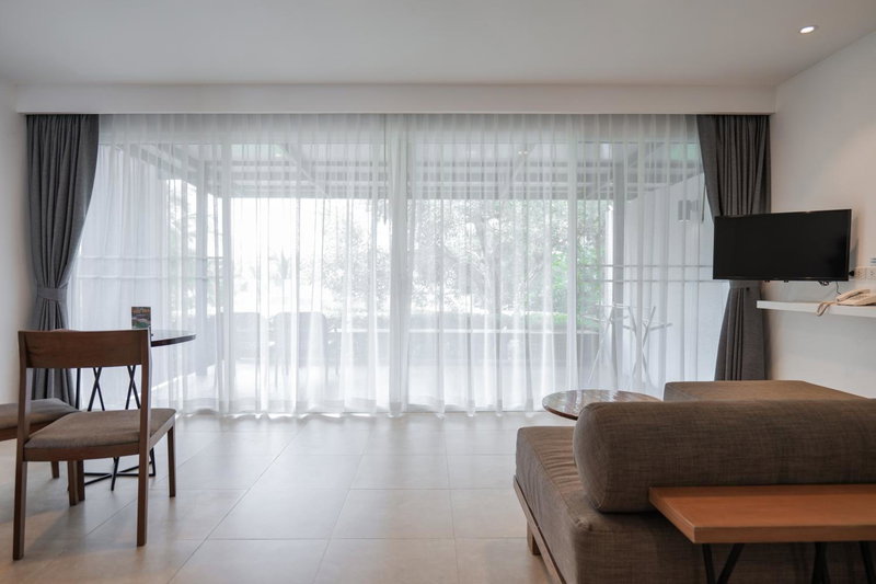SEAnery Beach Resort, Bang Saphan, Thailand