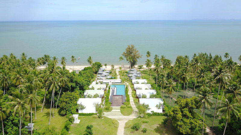 SEAnery Beach Resort, Bang Saphan, Thailand
