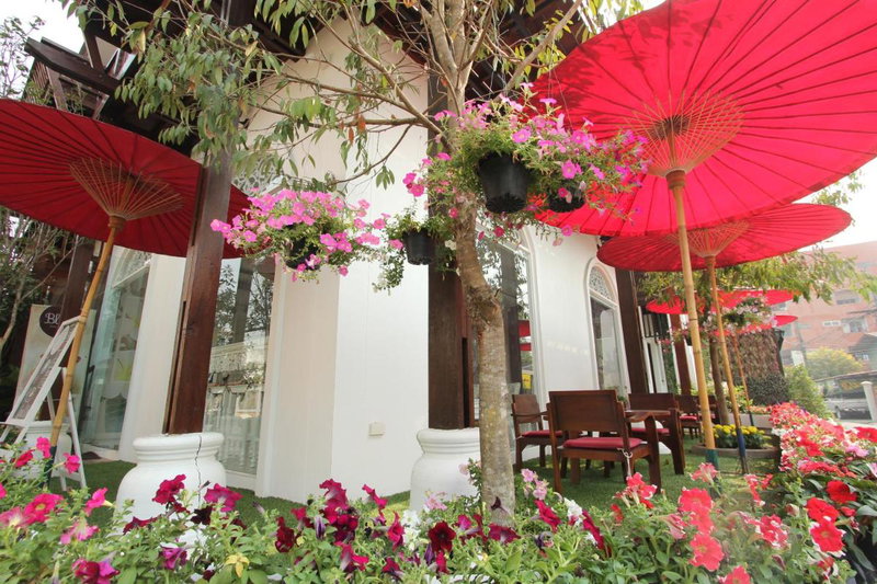 Ratchiangsaen Flora House, Chiang Mai, Thailand