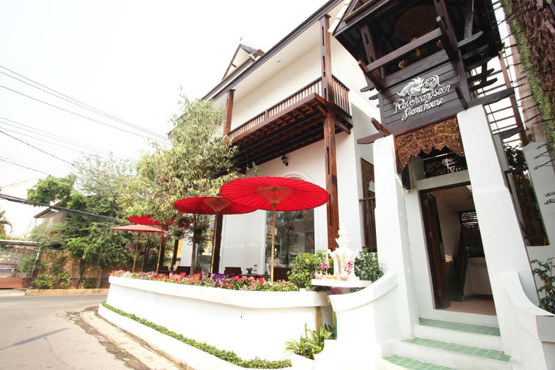 Ratchiangsaen Flora House, Chiang Mai, Thailand