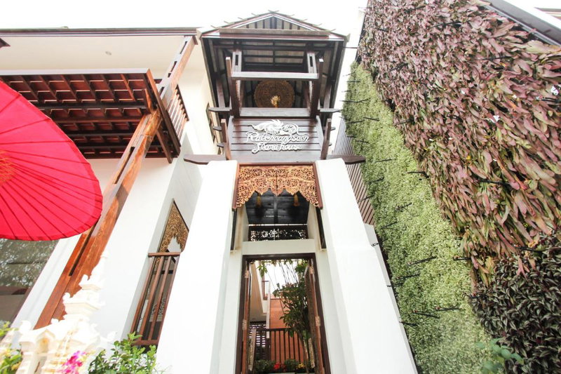 Ratchiangsaen Flora House, Chiang Mai, Thailand