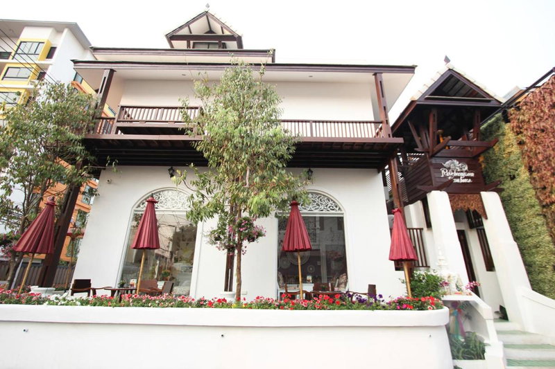 Ratchiangsaen Flora House, Chiang Mai, Thailand