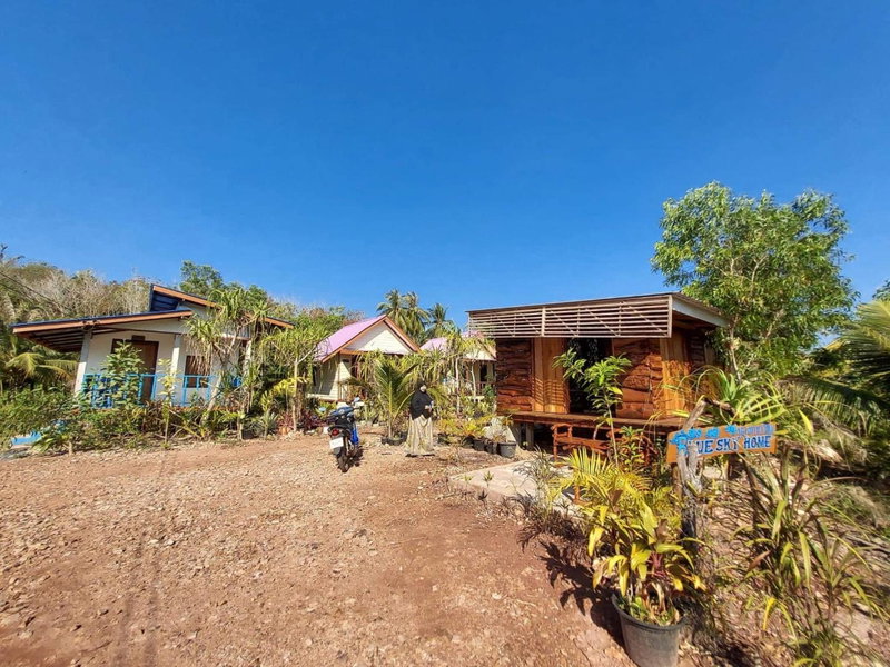 Blue Sky Bungalow, Ko Jum, Thailand