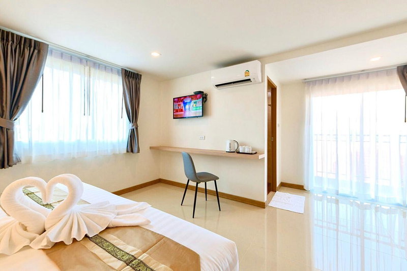 Iris Palace, Pattaya South, Thailand