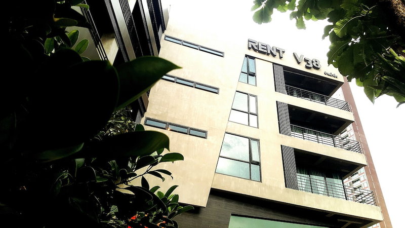 Rent V38, Bangkok, Thailand