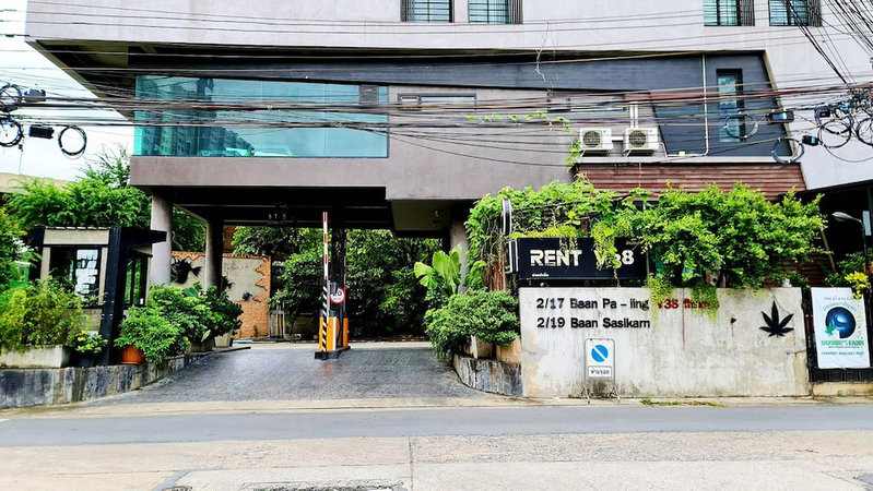 Rent V38, Bangkok, Thailand