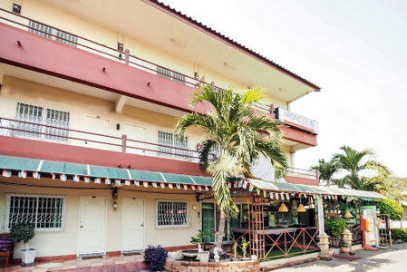 Aromdee Apartment, Pattaya, Thailand