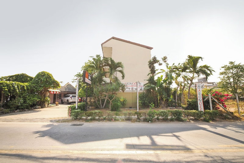 Aromdee Apartment, Pattaya, Thailand