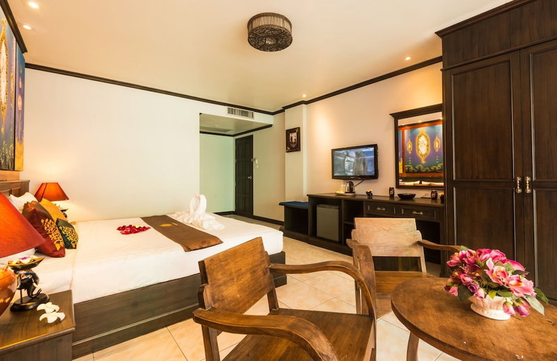 Tanawan Phuket Hotel, Patong, Thailand