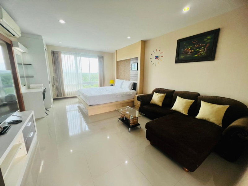 The Ozone Krabi Condotel, Krabi town, Thailand