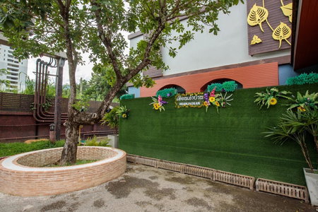 Huen Jao Ban Hotel, Chiang Mai, Thailand