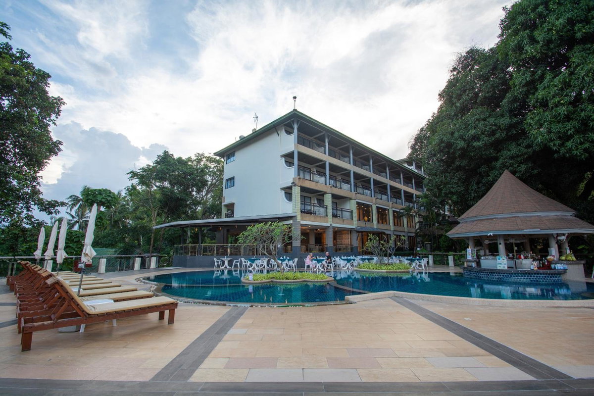 Peach Hill Resort - SHA Extra Plus, Thailand