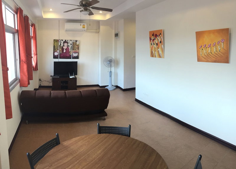 Merlin Plaza Apartments, Thai Mueang, Thailand