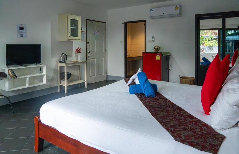 Deng's kamala beach Guesthouse, Kamala Beach, Thailand
