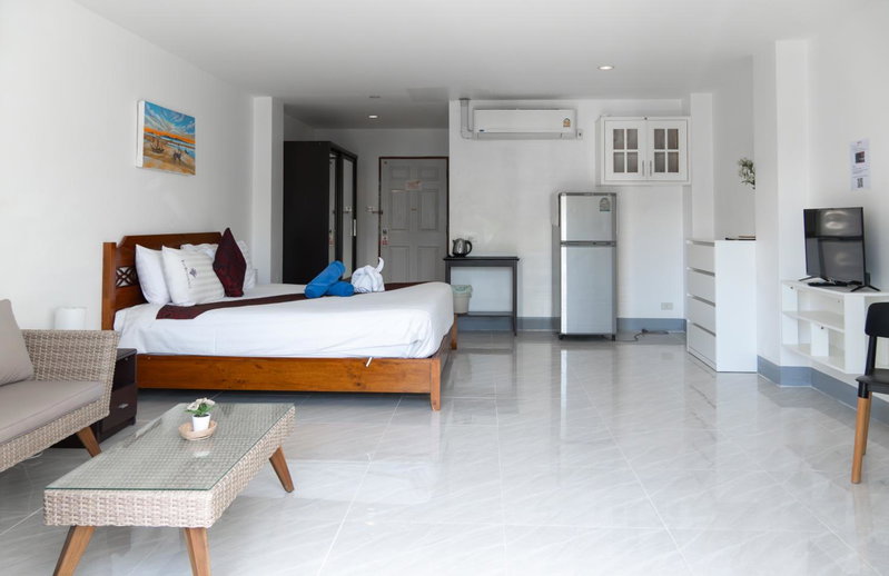 Deng's kamala beach Guesthouse, Kamala Beach, Thailand