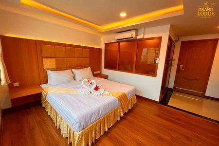 The Grand Lodge Pattaya, Pattaya Central, Thailand