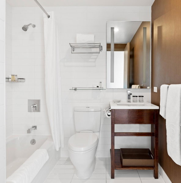 The Parc Hotel, Queens, United States