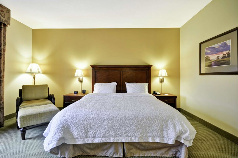 Hampton Inn & Suites North Charleston-University Boulevard, Charleston, United States