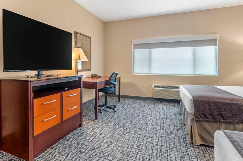 Best Western Plus Bayside Hotel, Oakland, United States