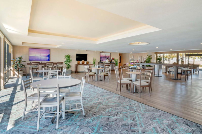 Best Western Plus Bayside Hotel, Oakland, United States