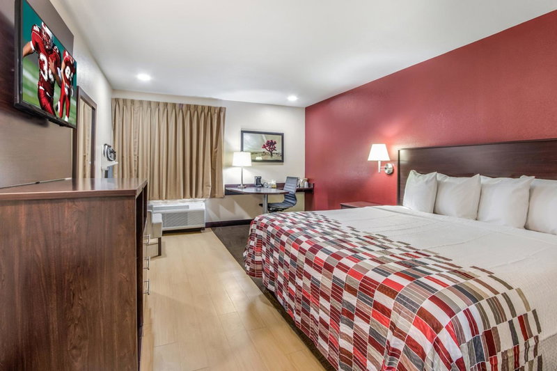 Red Roof Inn Phoenix North - I-17 at Bell Rd, Phoenix, United States