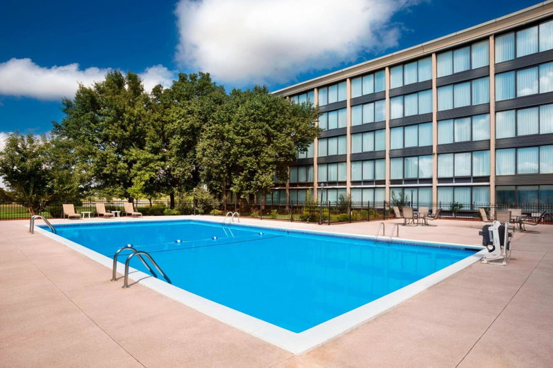 Four Points by Sheraton Kansas City Airport, Kansas City, United States