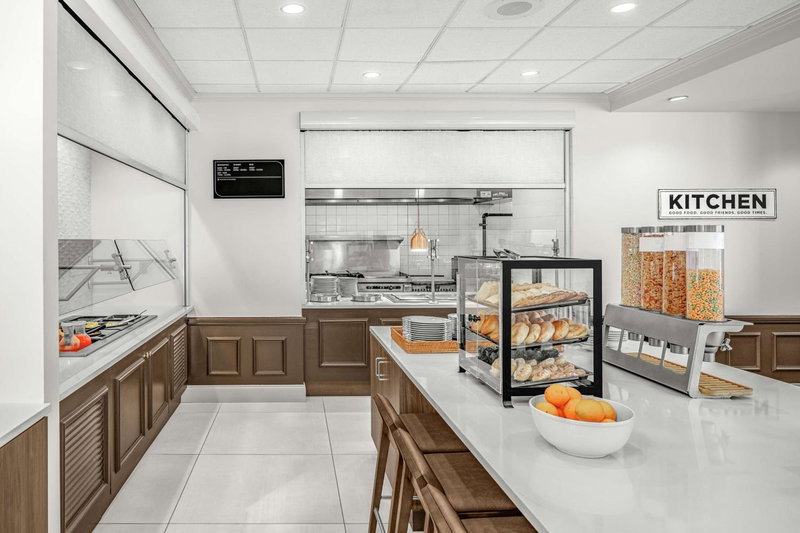 Hilton Garden Inn Wilmington Mayfaire Town Center, Wilmington, United States
