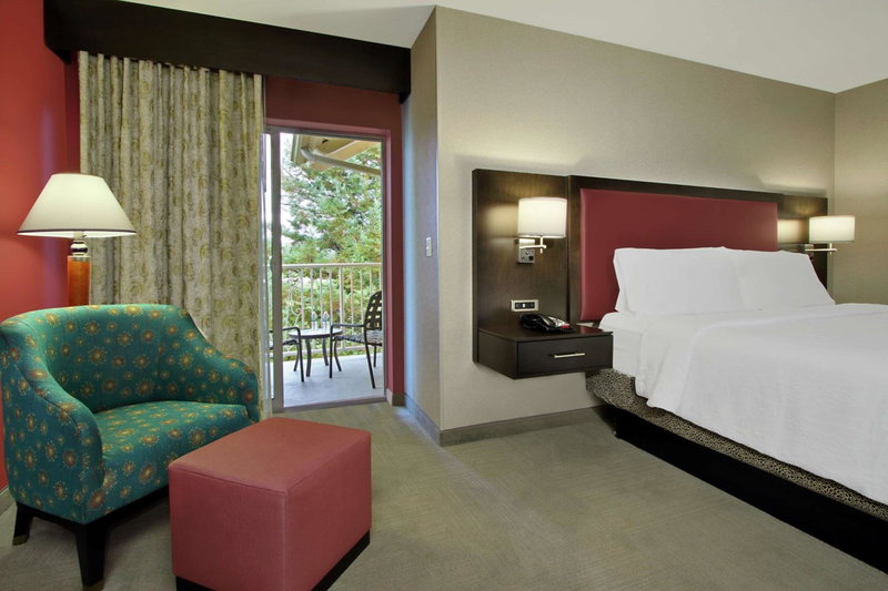Hilton Garden Inn Sonoma County Airport, Santa Rosa, United States