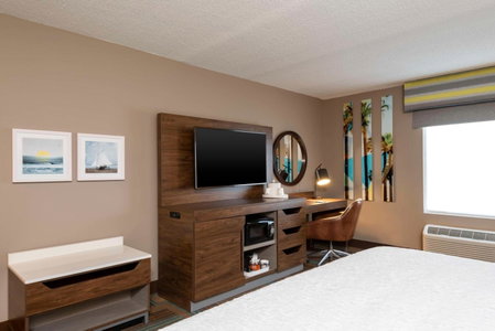 Hampton Inn & Suites Fort Myers-Colonial Boulevard, Fort Myers, United States