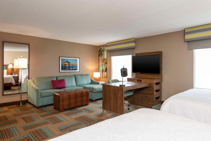 Hampton Inn & Suites Fort Myers-Colonial Boulevard, Fort Myers, United States