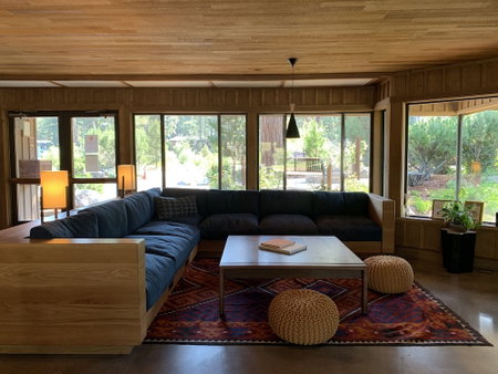 Station House Inn - Near Heavenly Gondola, South Lake Tahoe, United States