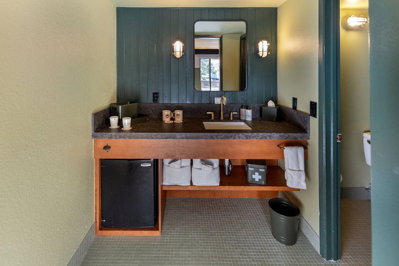 Station House Inn - Near Heavenly Gondola, South Lake Tahoe, United States