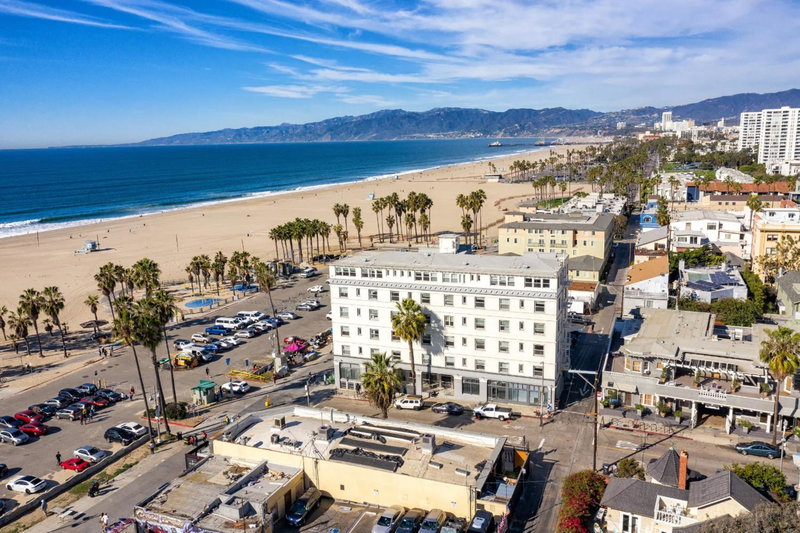 AIR Venice on the Beach, Los Angeles, United States
