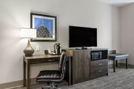 Comfort Suites McDonough Atlanta South, McDonough, United States