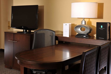 Embassy Suites Des Moines Downtown, Des Moines, United States