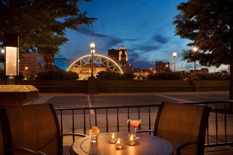 Embassy Suites Des Moines Downtown, Des Moines, United States