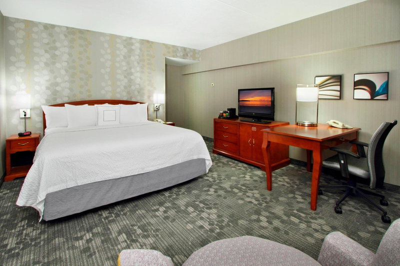Courtyard by Marriott Lyndhurst/Meadowlands, Lyndhurst, United States