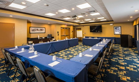 Hampton Inn & Suites Jacksonville South - Bartram Park, Pine Bluff, United States