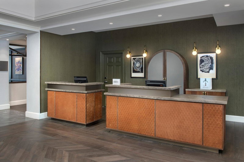 Courtyard by Marriott Savannah Downtown - Historic District, Savannah, United States