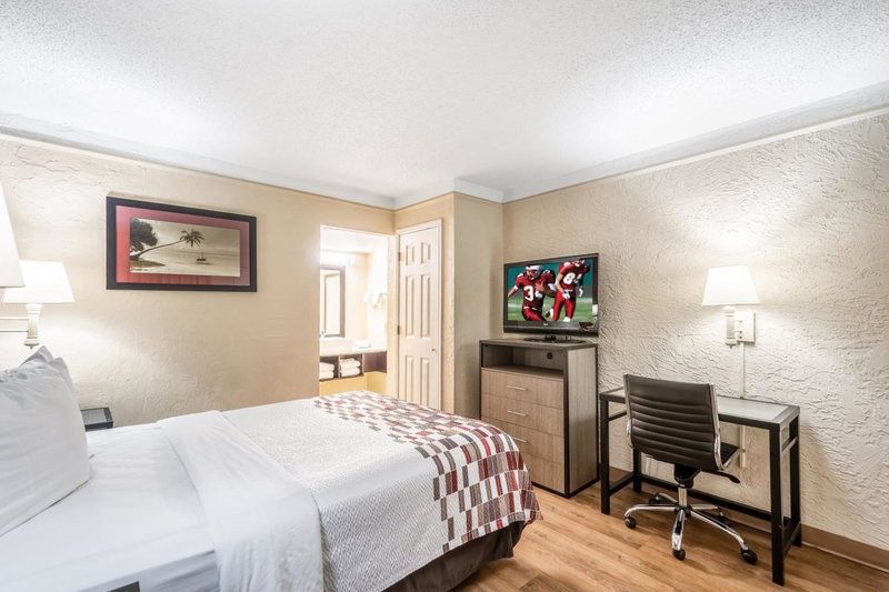 Red Roof Inn Tampa Bay - St. Petersburg, St Petersburg, United States
